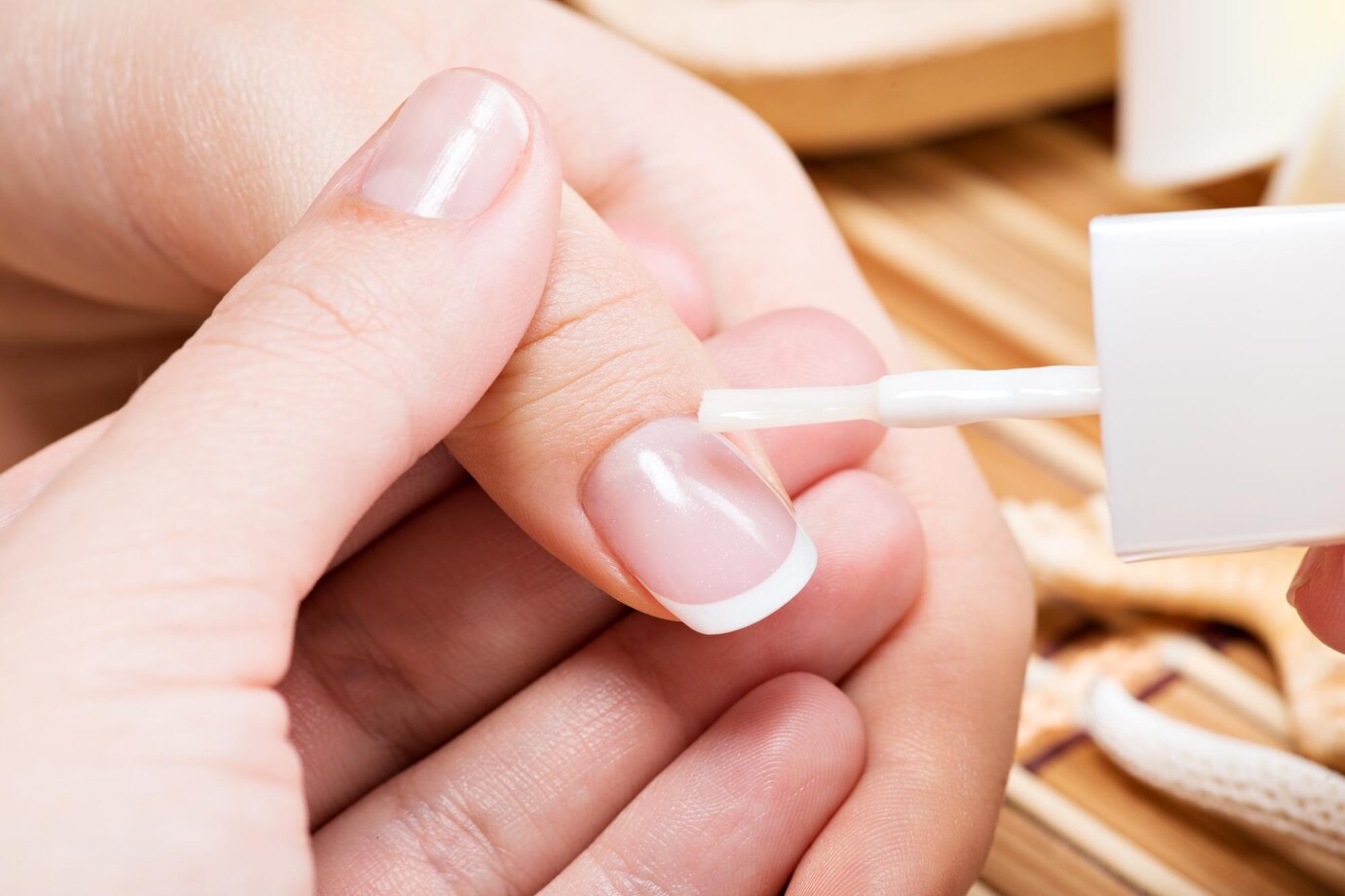 Deja de partirte: Consejos para fortalecer y proteger tus uñas frágiles - Le guide ultime pour être la meilleure version de vous-même grâce au Blog Beauté