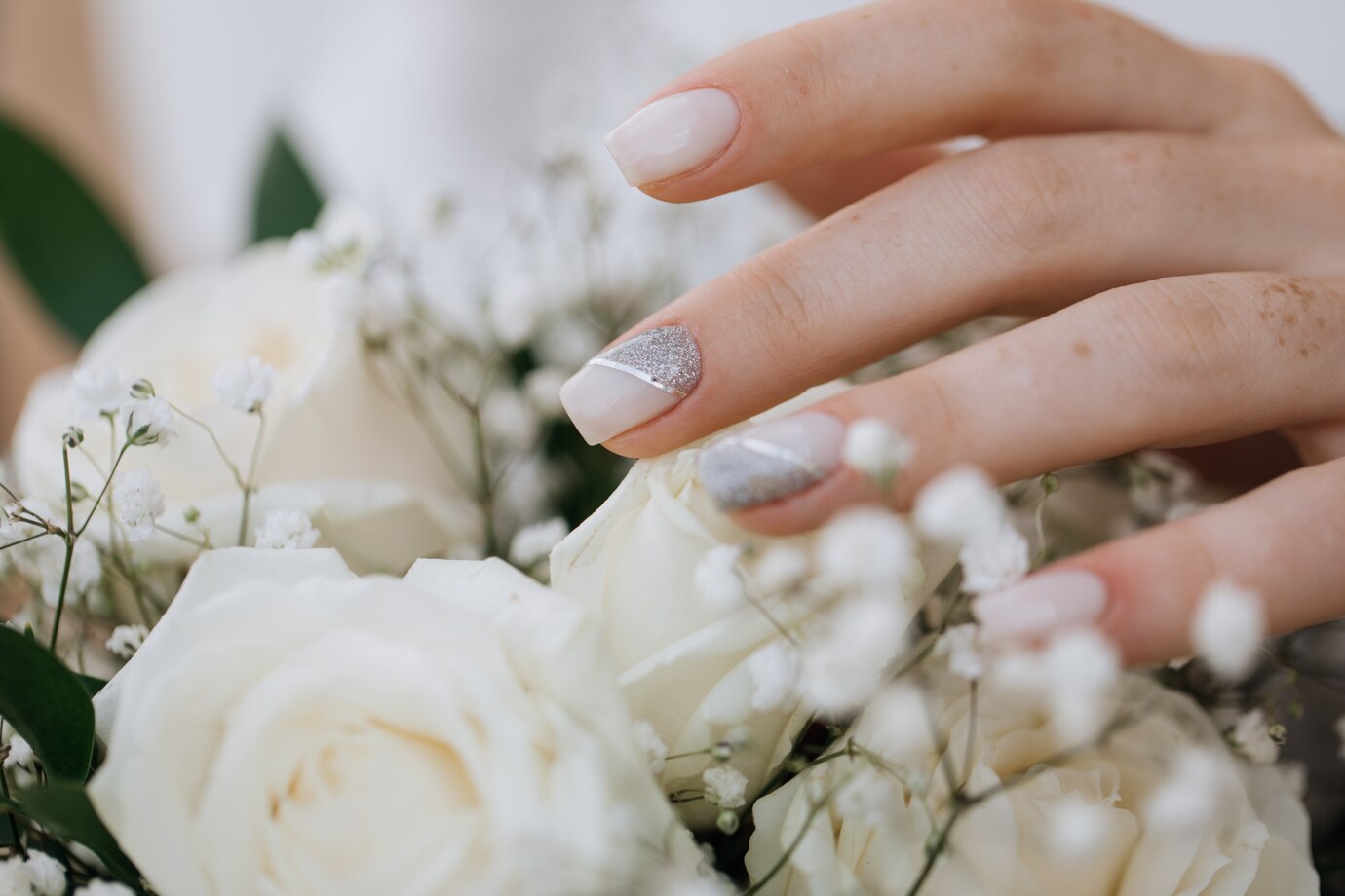 Uñas de novia: Tendencias e inspiración para completar tu look nupcial - Le guide ultime pour être la meilleure version de vous-même grâce au Blog Beauté